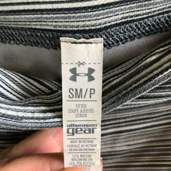 Under‎ Armour Leggings Capri Gray and White, S - Picture 5 of 5